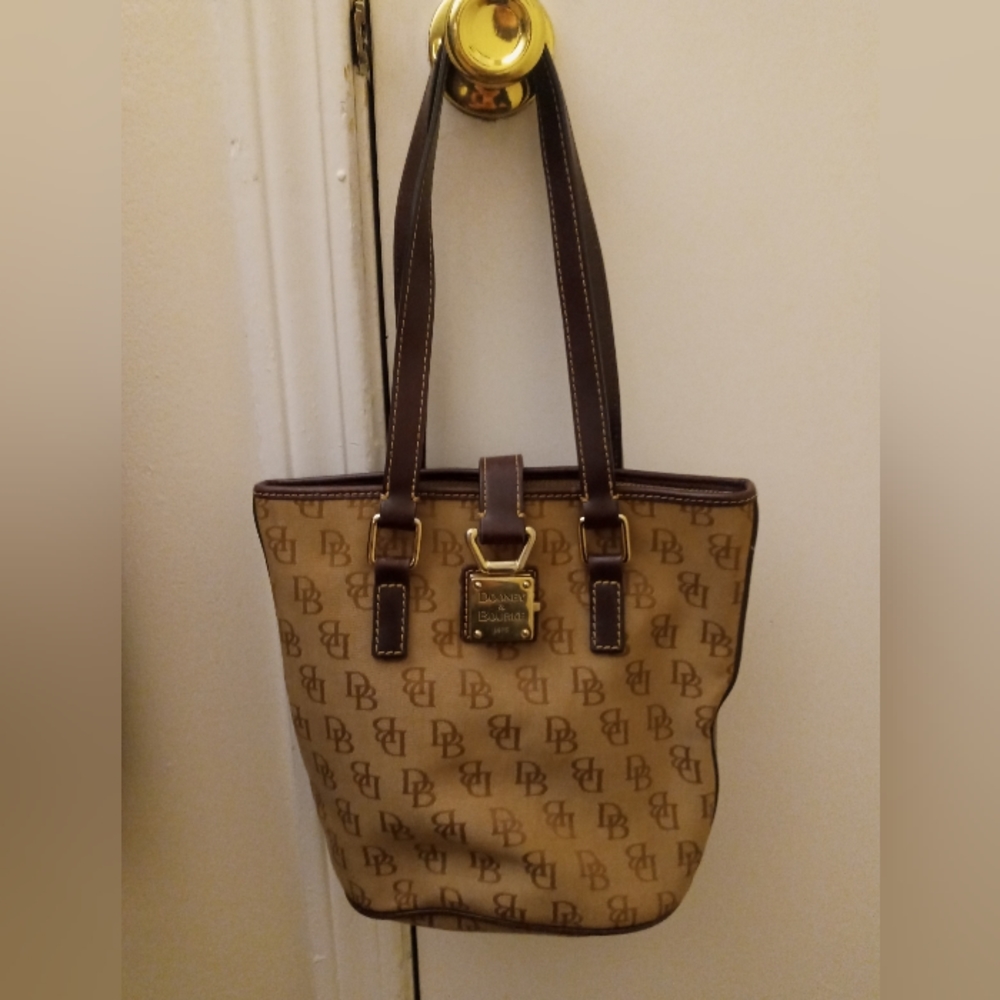 Authentic dooney & bourke bag